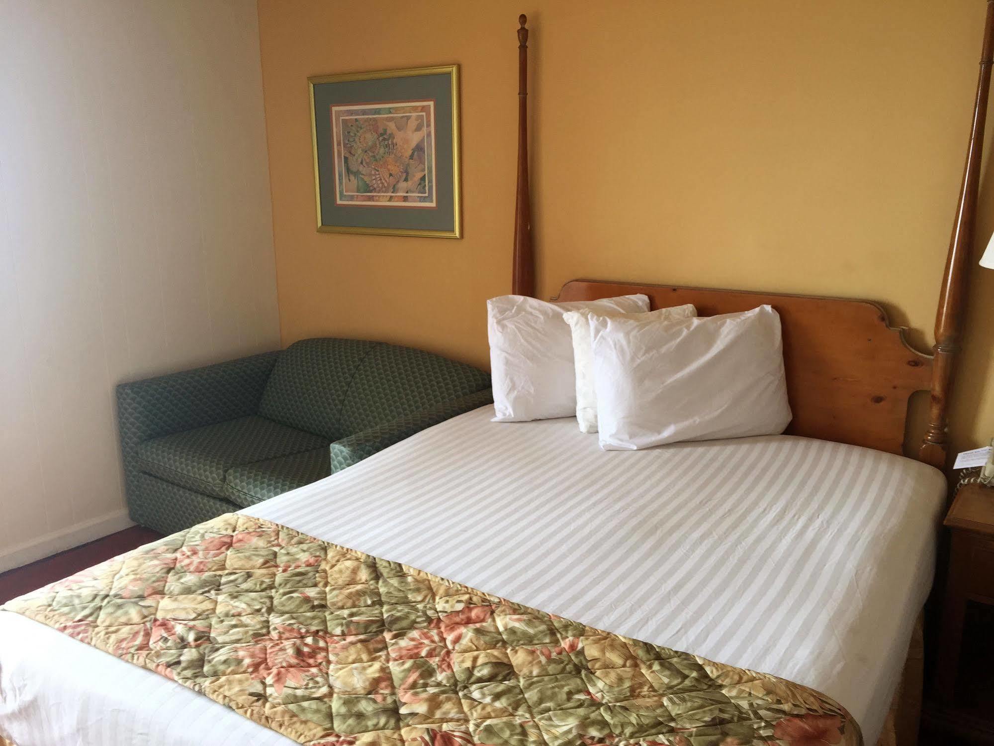 Castaway Beach Inn & Swim Up Bar North Myrtle Beach Dış mekan fotoğraf