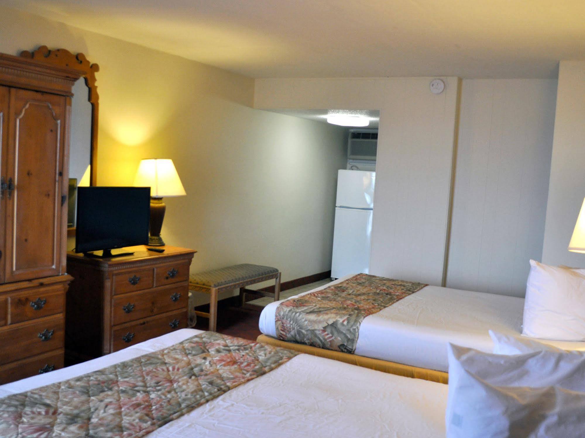Castaway Beach Inn & Swim Up Bar North Myrtle Beach Dış mekan fotoğraf